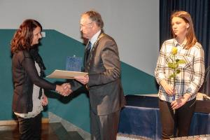 Osrednja občinska akademija 8